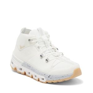 On Cloud Cloudtrax Undyed Water Repellent Hiking Shoe